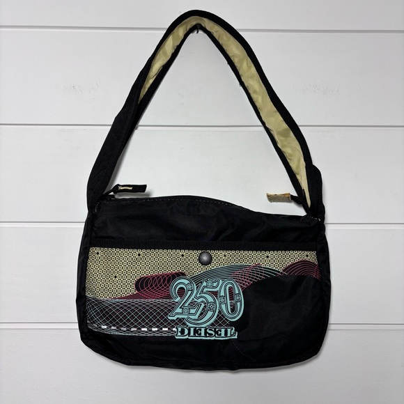 Diesel Vintage Reversible Retro small bag Black‎ and Yellow Diesel Logo - Picture 2 of 13
